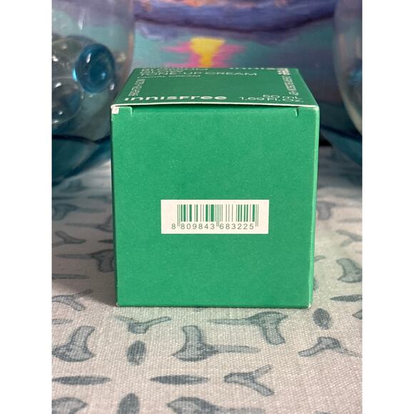 Innisfree Cherry Blossom Glow Tone-Up Cream - Picture 4 of 5